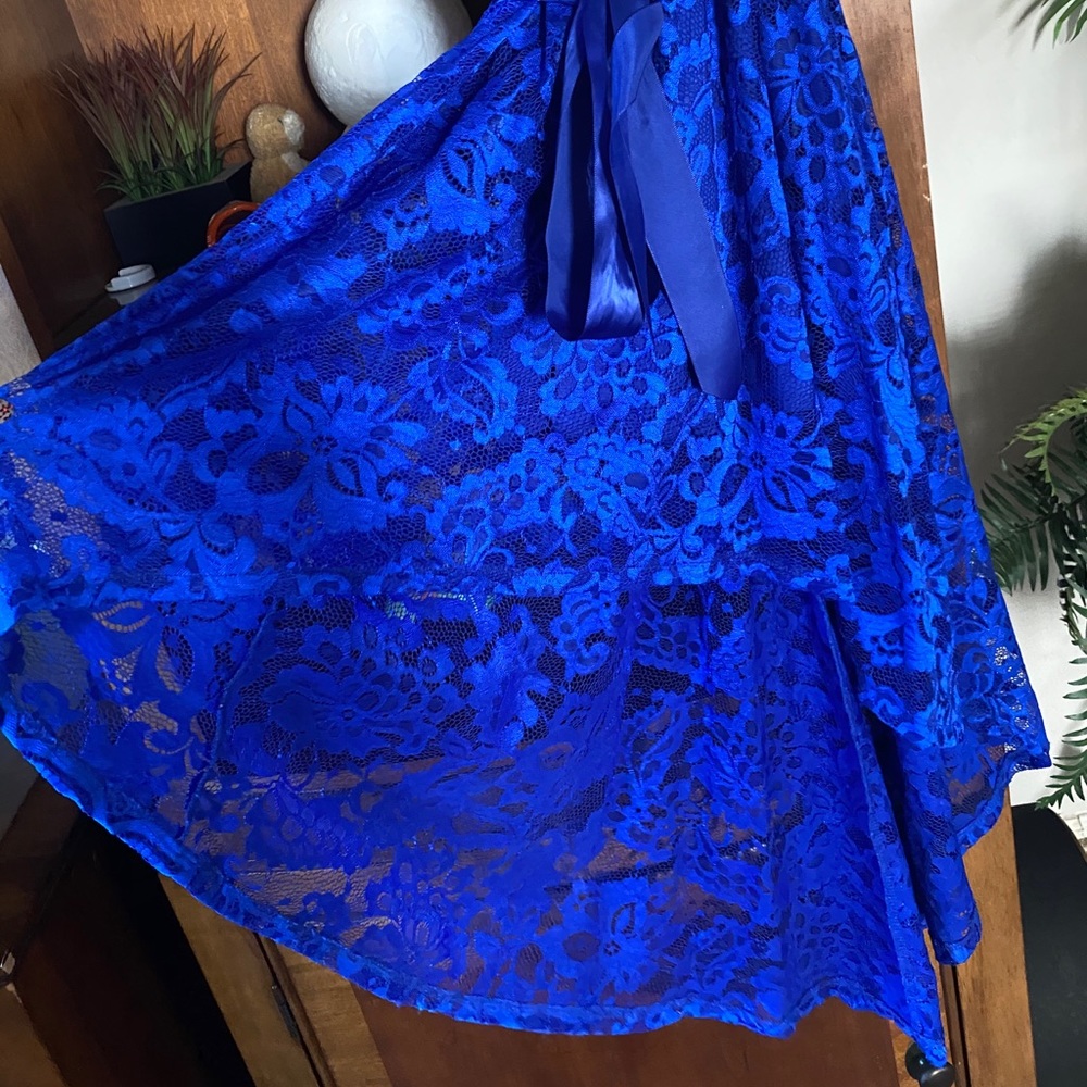 I have no use for this dress anymore.